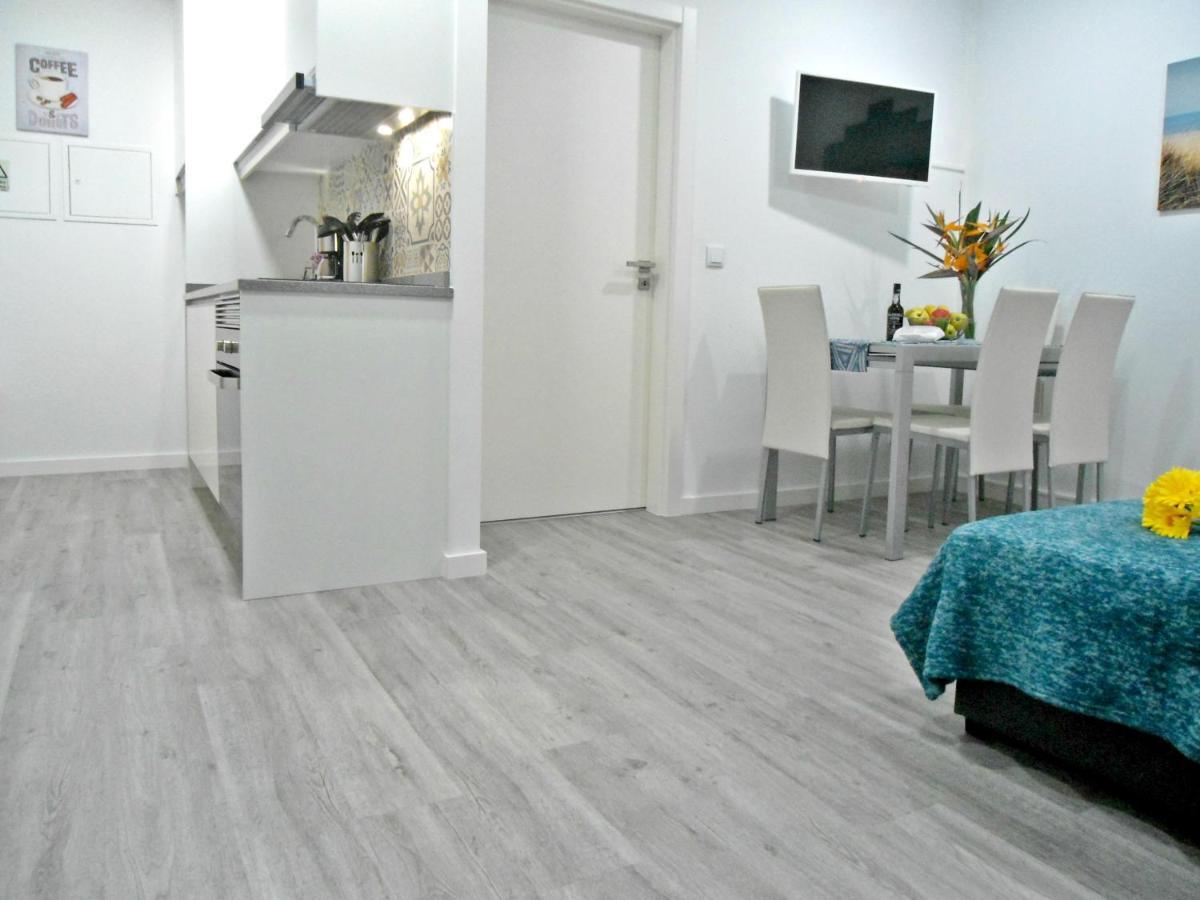 Town Apartment Φουνκάλ Εξωτερικό φωτογραφία