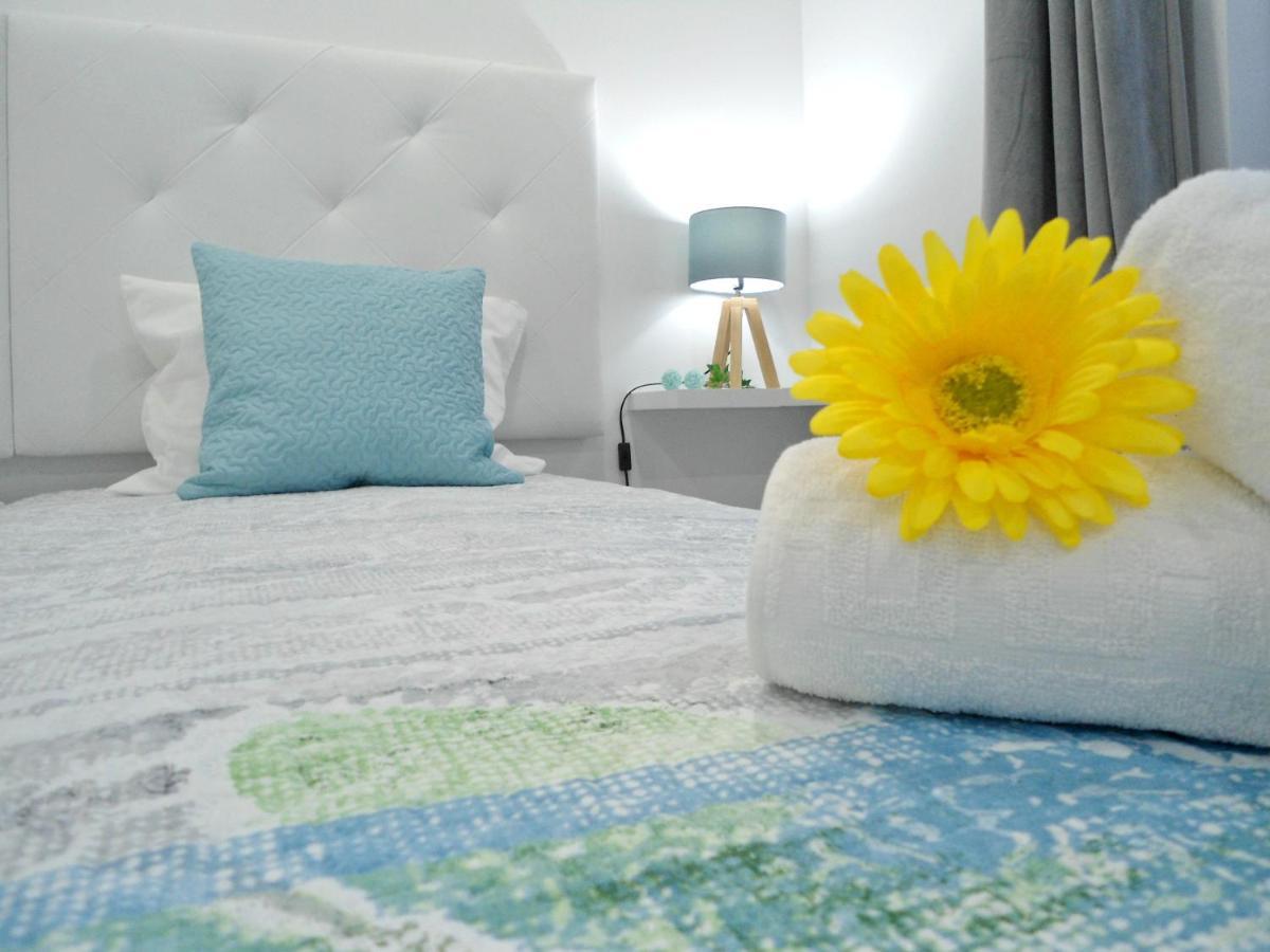 Town Apartment Φουνκάλ Εξωτερικό φωτογραφία